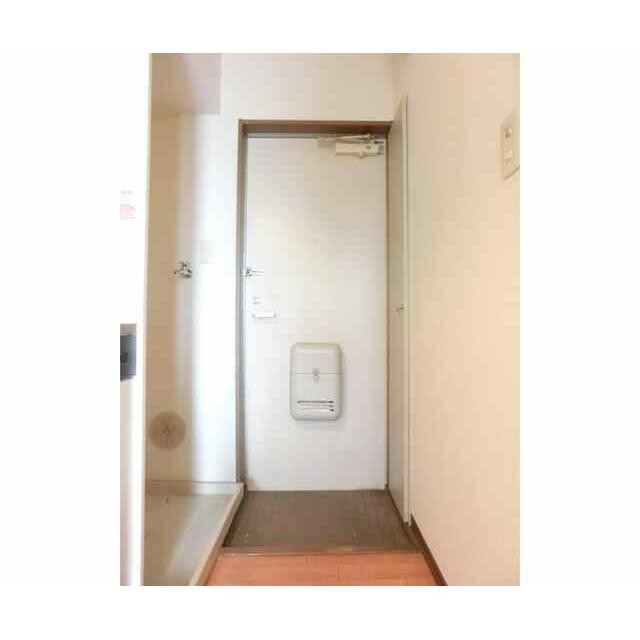 (玄関)