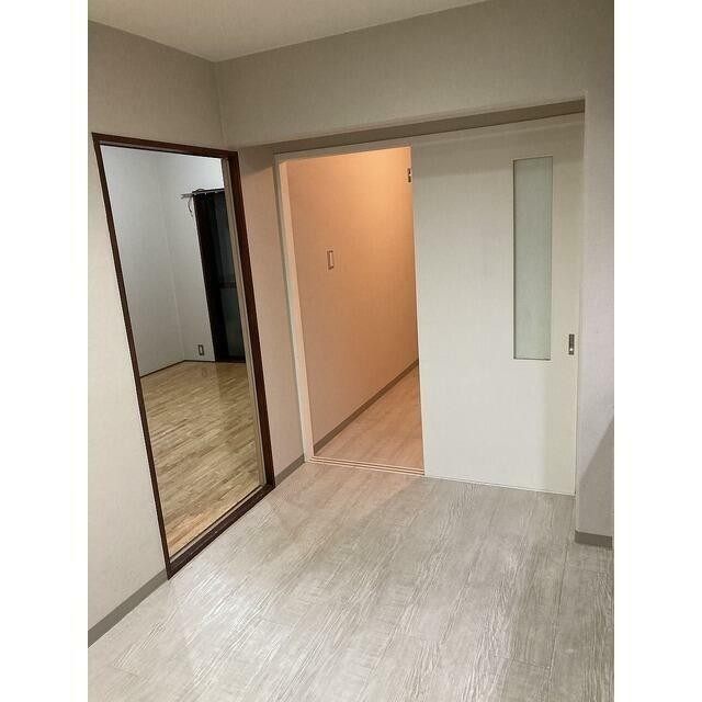 (居間)