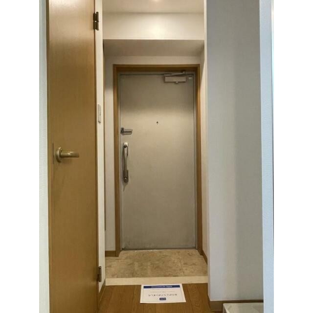 (玄関)