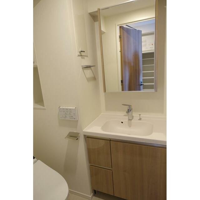 ※写真は同タイプ住戸です。(内装)