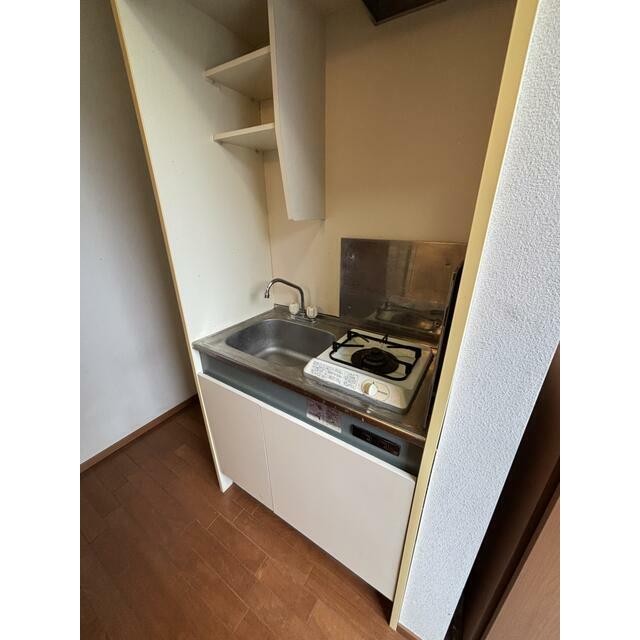 ※別部屋参考画像になります。(キッチン)