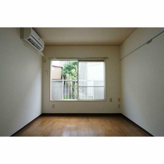 別部屋の写真(居間)