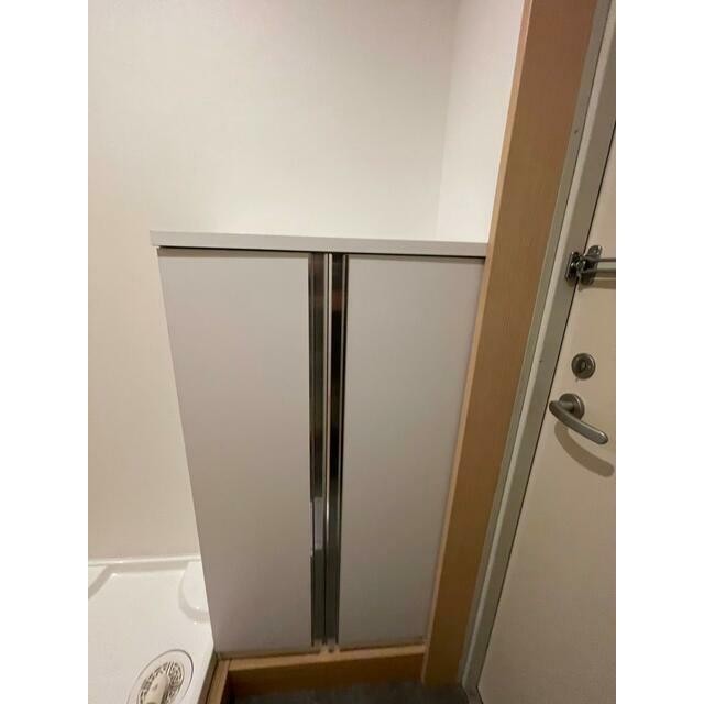 ※別室室内参考写真(玄関)