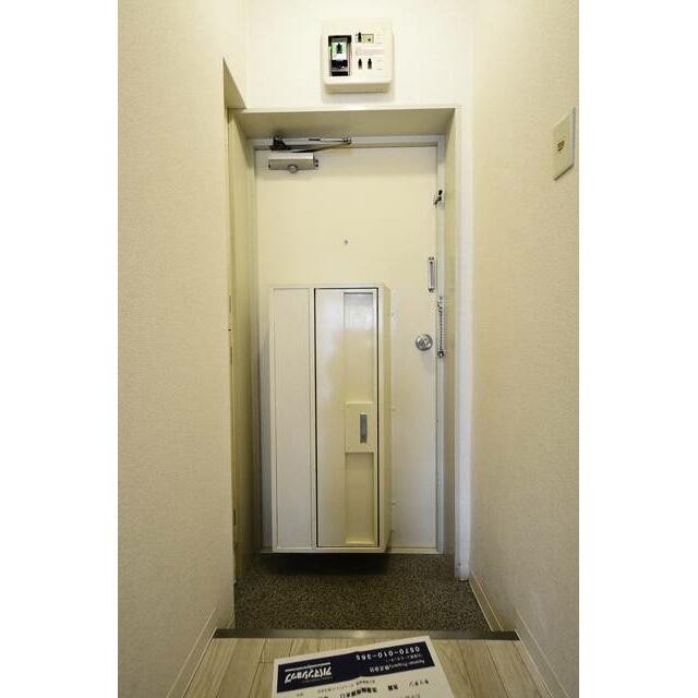 (玄関)