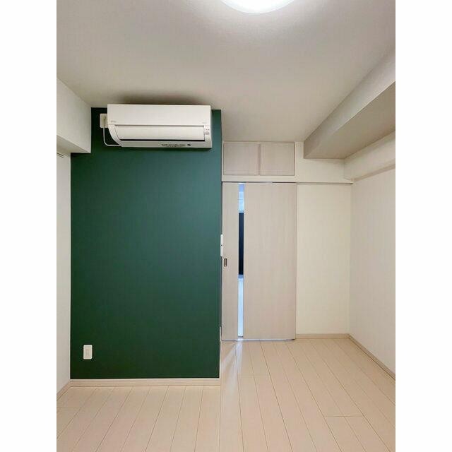 (居間)