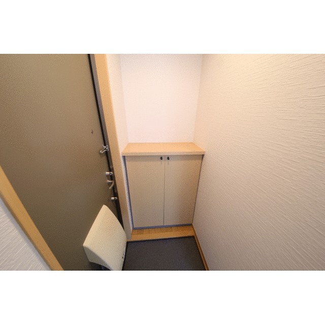 (玄関)
