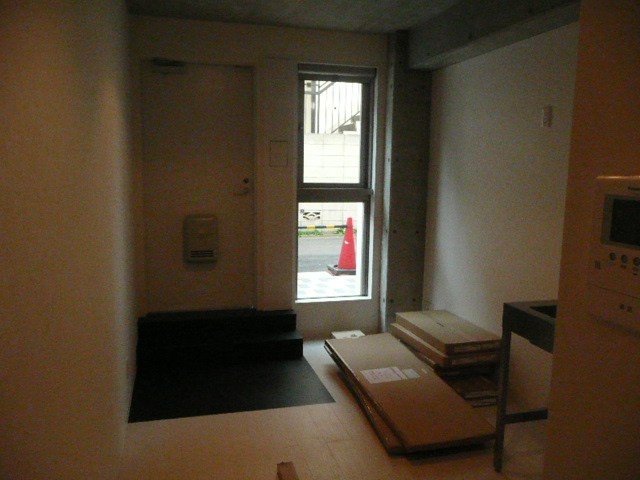 (居間)