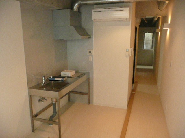 (居間)