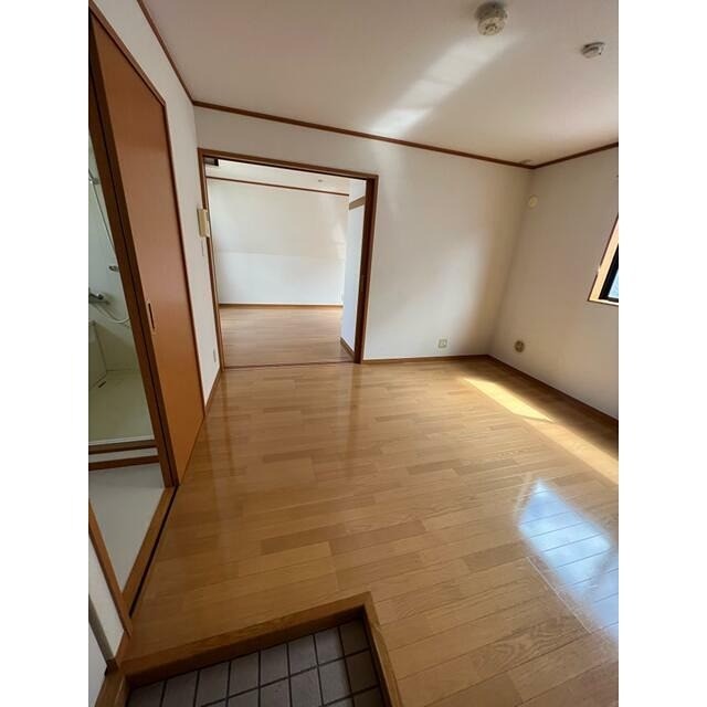 ※同仕様写真(玄関)