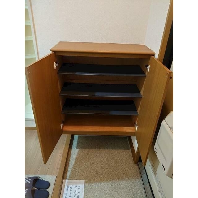 (玄関)