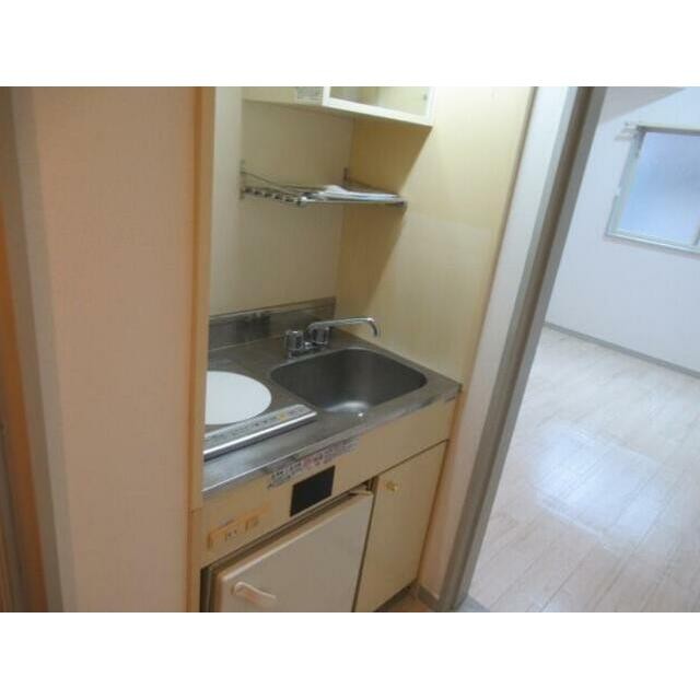 別部屋参照写真になります。(キッチン)