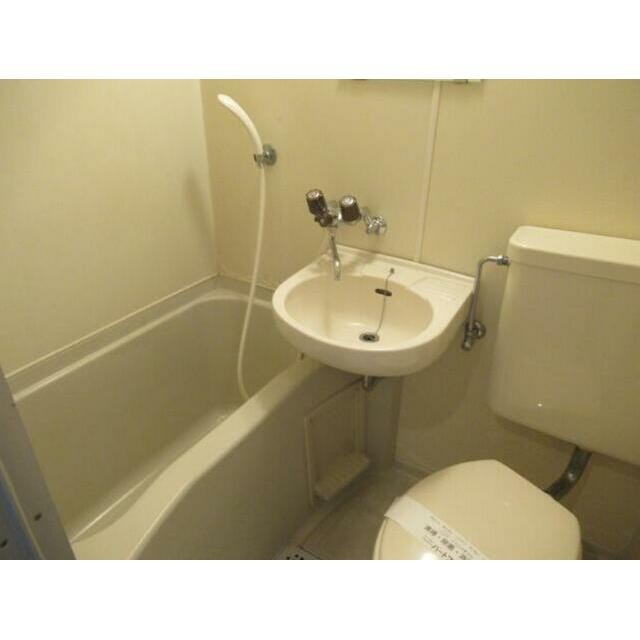 別部屋参照写真になります。(風呂)