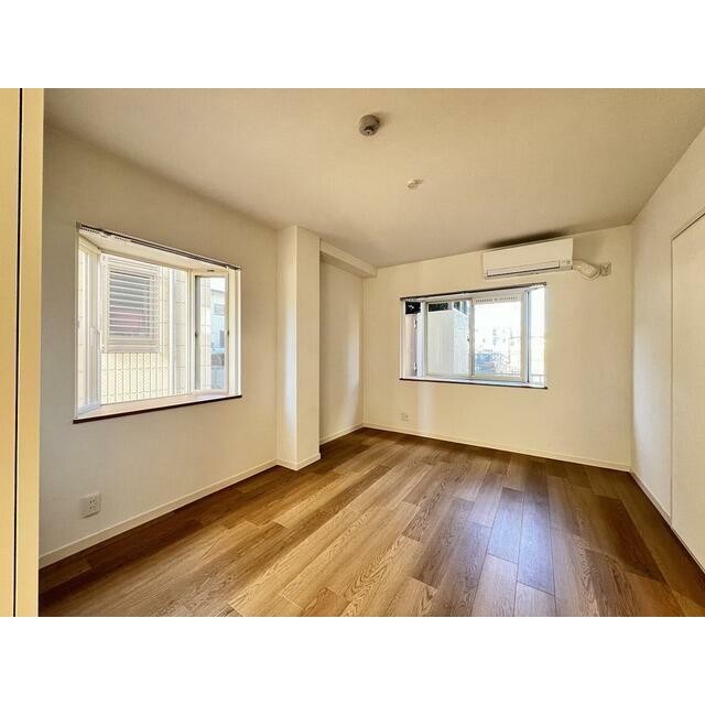 北側のお部屋にはエアコンが付いています。