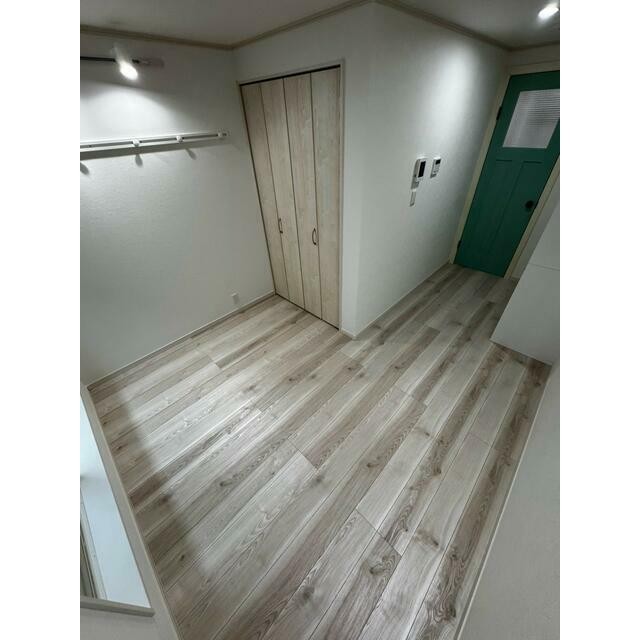 (居間)