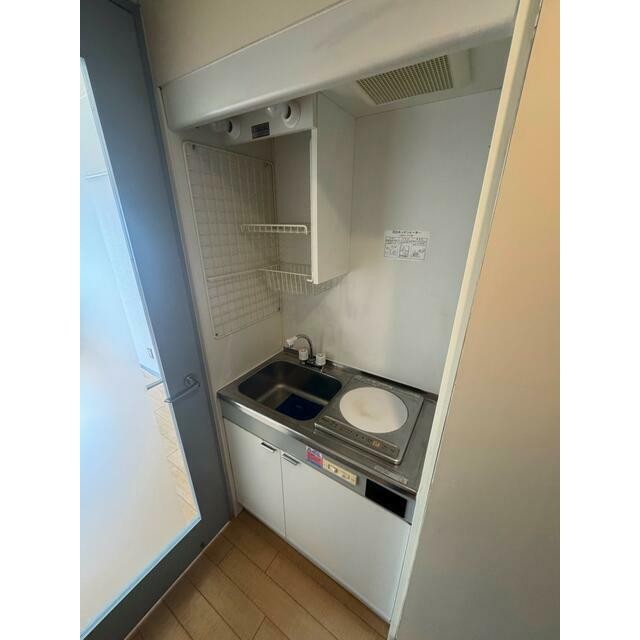 同マンションの別部屋です(キッチン)