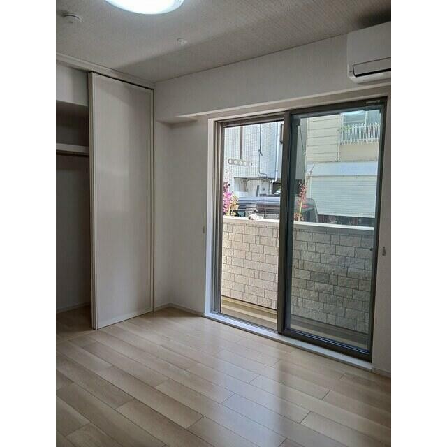 (居間)