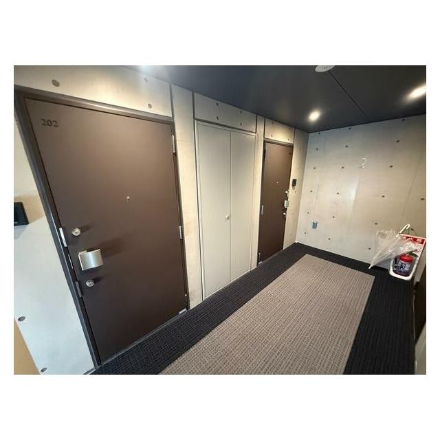 (玄関)