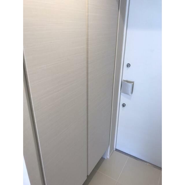 (玄関)
