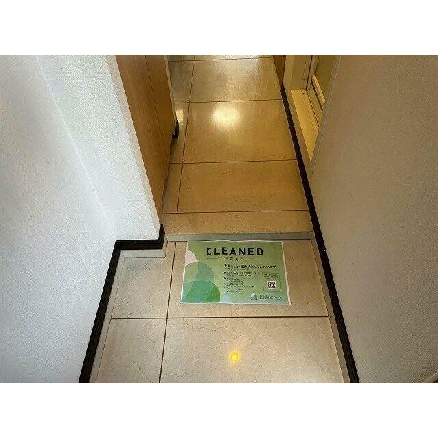 (玄関)