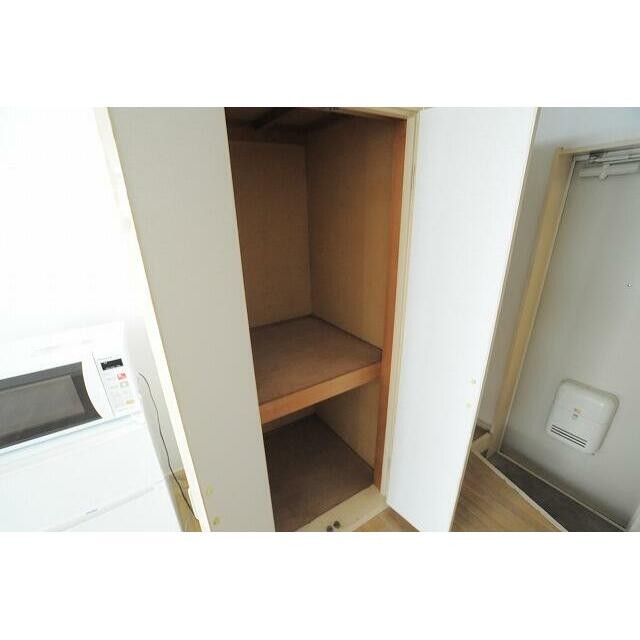 他のお部屋のお写真です。（参照）(内装)