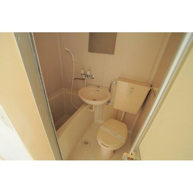 他のお部屋のお写真です。（参照）(風呂)