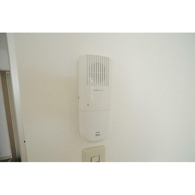 他のお部屋のお写真です。（参照）(玄関)