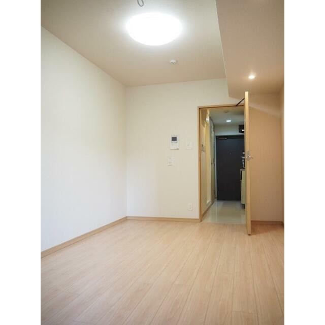 (居間)