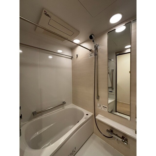 ※写真は同タイプ住戸です。(風呂)