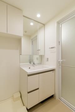 ※写真は同タイプ住戸です。(内装)