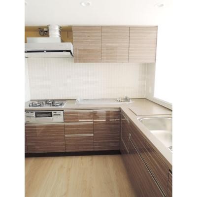 ※写真は同タイプ住戸です。(キッチン)