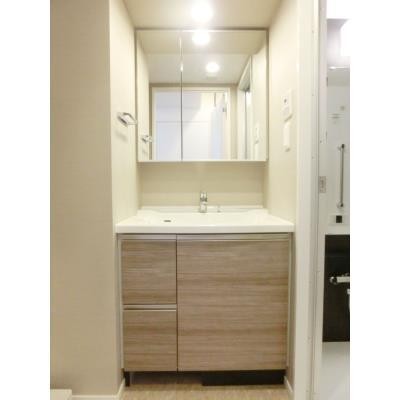※写真は同タイプ住戸です。(内装)
