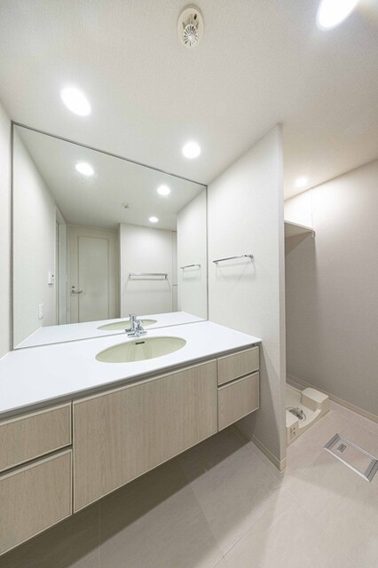 ※写真は同タイプ住戸です。(内装)