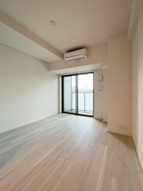 ※写真は同タイプ住戸です。(居間)