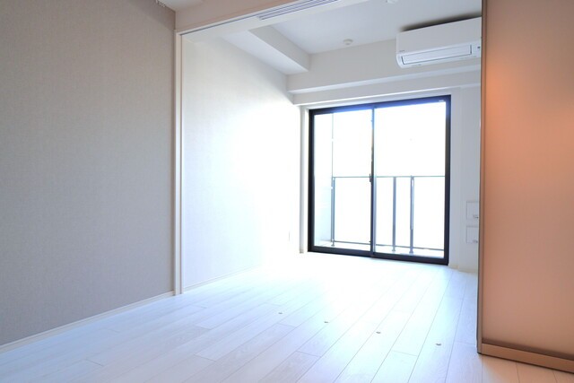 ※写真は同タイプ住戸です。(居間)