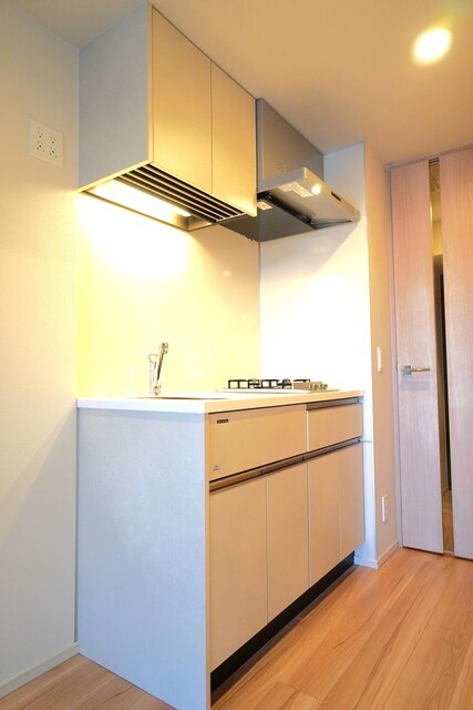 ※写真は同タイプ住戸です。(キッチン)