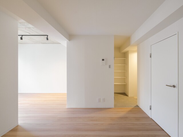 ※写真は同タイプ住戸です。(居間)