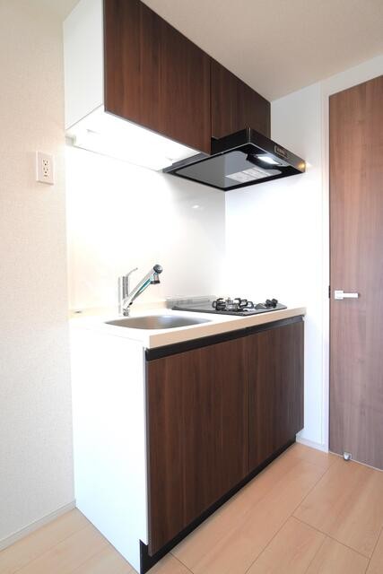 ※写真は同タイプ住戸です。(キッチン)