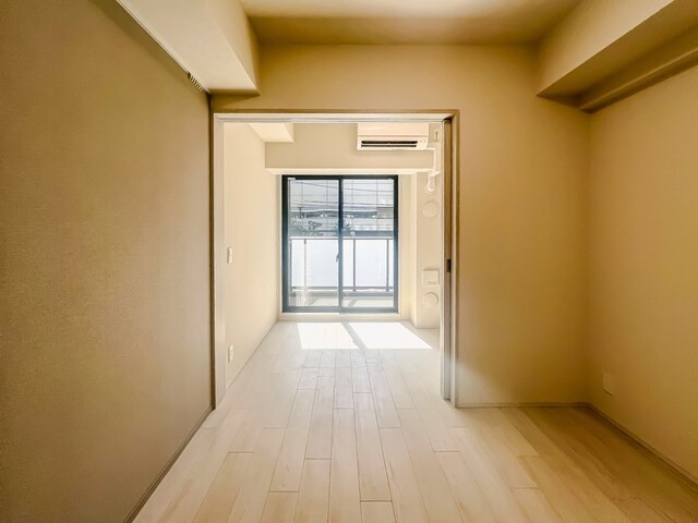 ※写真は同タイプ住戸です。(居間)