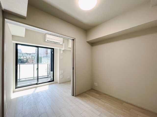 ※写真は同タイプ住戸です。(居間)