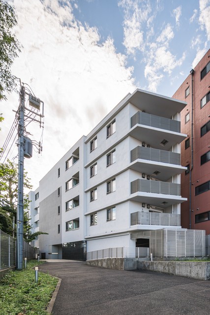 新宿区余丁町10丁目 【賃貸居住】マンション