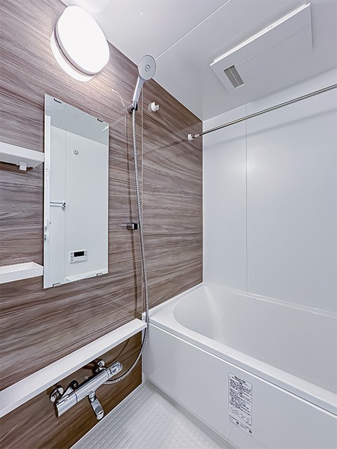 ※写真は同タイプ住戸です。(風呂)