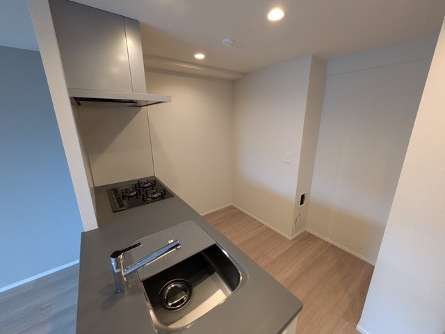 ※写真は同タイプ住戸です。(キッチン)