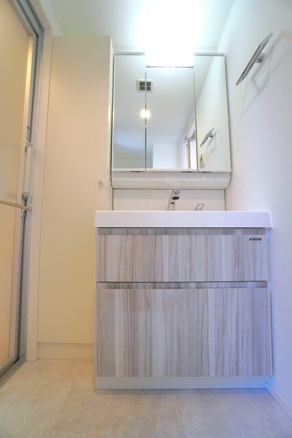 ※写真は同タイプ住戸です。(内装)