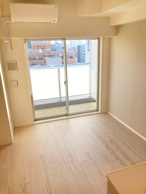 ※写真は同タイプ住戸です。(居間)