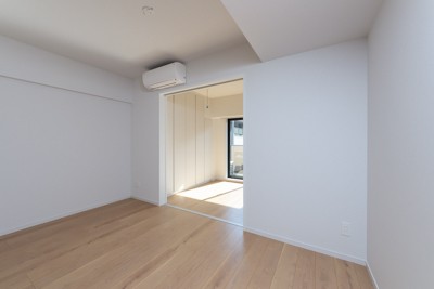 ※写真は同タイプ住戸です。(居間)
