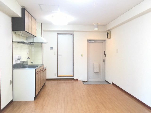 (玄関)