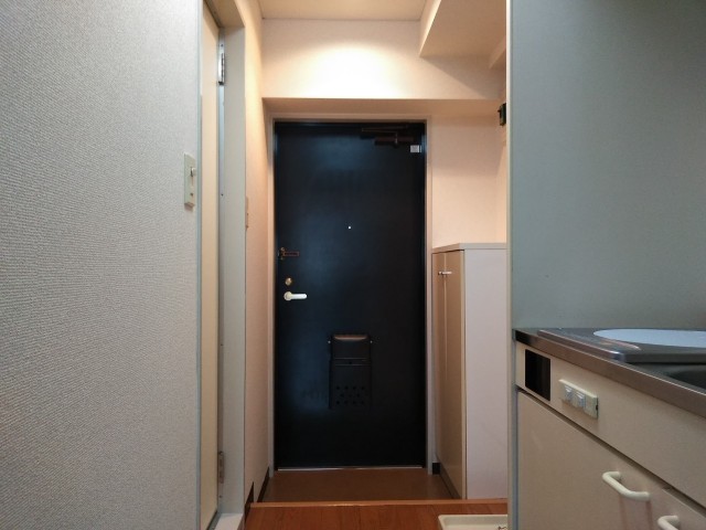(玄関)